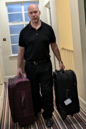 flat-move-removals-2-300x450