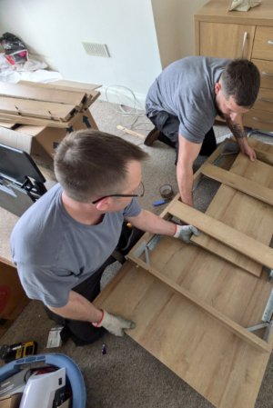 furniture-dismantling-table-300x449