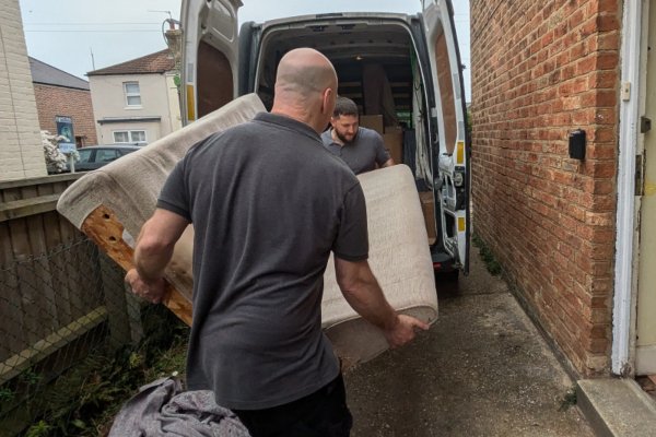 swansea removals carrying item