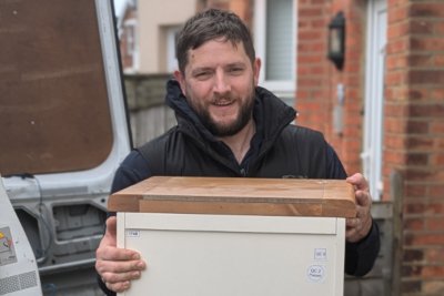 man-and-van-chest-drawers-3-400x267 office removals in progress