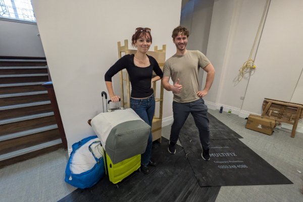 Student-removals-students-smiling-600x400 downstairs room with aircon